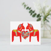 Swedish Dala Horses w Heart Postkarte (Stehend Vorderseite)