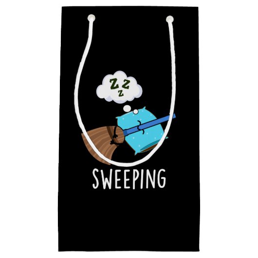 Sweep Funny Sleeping Broom Pun Dark BG Kleine Geschenktüte (Vorderseite)