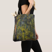 Sweeping Willow von Claude Monet, Klassisches Kuns Tasche (Von Nahem)