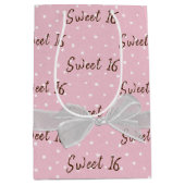 Sweet 16 Birthday Bow auf Polka Dots Mittlere Geschenktüte (Vorderseite)