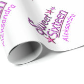 Sweet 16 Birthday Girl mit Individuelle Name Patte Geschenkpapier (Rolleneckpunkt)