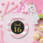 Sweet 16 Birthday Party Pink Schwarz-weiß Stripes Pappteller (Party)