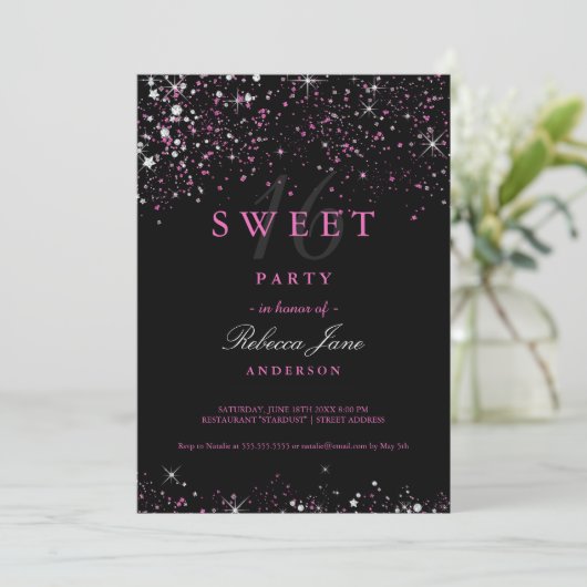 Sweet 16 Black Pink Sparkle Glitzer Einladung (Stehend Vorderseite)