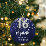 Sweet 16 blaue Sterne Keramik Ornament<br><div class="desc">Eine marineblau Hintergrundfarbe mit Imitaten silbernen Sternen. Die blaue Farbe ist ungleichmäßig. Fügen Sie Ihren Namen,  Text hinzu.</div>
