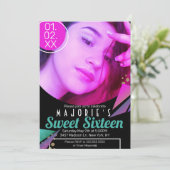 Sweet 16 Club Style Neon Party Foto Einladung (Stehend Vorderseite)