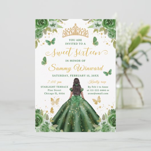 Sweet 16 Dark Green Princess African American Girl Einladung (Stehend Vorderseite)