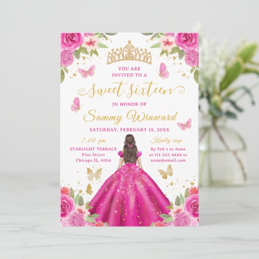 Sweet 16 Hot Pink Princess Brunette Girl Einladung (Stehend Vorderseite)