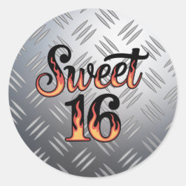 Sweet 16 In Fire Flames and Silver Plate Birthday Runder Aufkleber