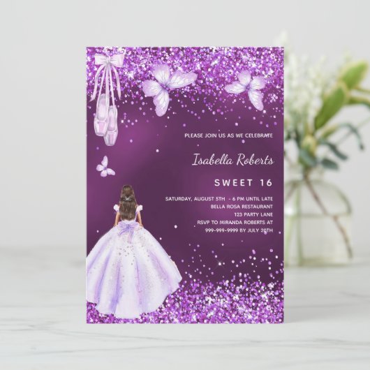 Sweet 16 lila Ballerina Kleidung Schmetterlinge Einladung (Stehend Vorderseite)