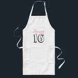 Sweet 16 Modern Chic Pink Geburtstagsparty Lange Schürze<br><div class="desc">Dieses süße und einfache Design ist perfekt für die süße 16 Geburtstagsparty eines Mädchens. Das Design enthält den Text "Sweet 16" in der modernen Typografie</div>
