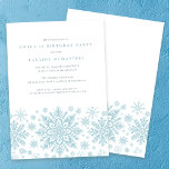 Sweet 16 Party Blue White Snowflake Winter<br><div class="desc">Sehr elegante blaue Aquarellschneeflocken schaffen einen hübschen Rahmen am Ende dieser Erwachsenengeburtseinladung. Modernes und minimalistisches Design hat ein offenes und luftiges Ambiente. Die zeitgenössische Ästhetik wird Menschen jeden Alters ansprechen.</div>