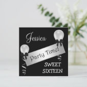 Sweet 16 Party Schwarz-weiß Silver Bows Balloons Einladung (Stehend Vorderseite)
