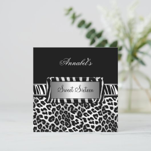 Sweet 16 Party Zebra Schwarz-weiß Leopard Einladung (Stehend Vorderseite)