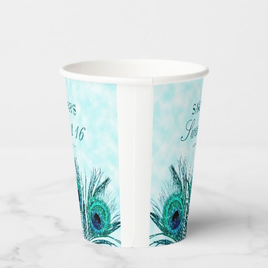 Sweet 16 Peacock Feathers Blue Aquamariner Glitzer Pappbecher (Rechts)