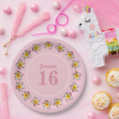 Sweet 16 & Plumeria Blume auf Pink Pappteller (Party)