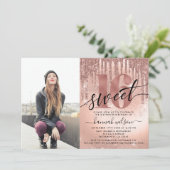 Sweet 16 Rose Gold Foil & Glitzer Foto Einladung (Stehend Vorderseite)