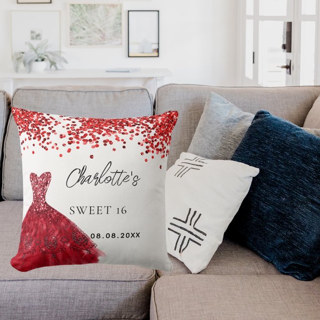 Sweet 16 rotes Kleid, weißer Name Kissen (Von Creator hochgeladen)