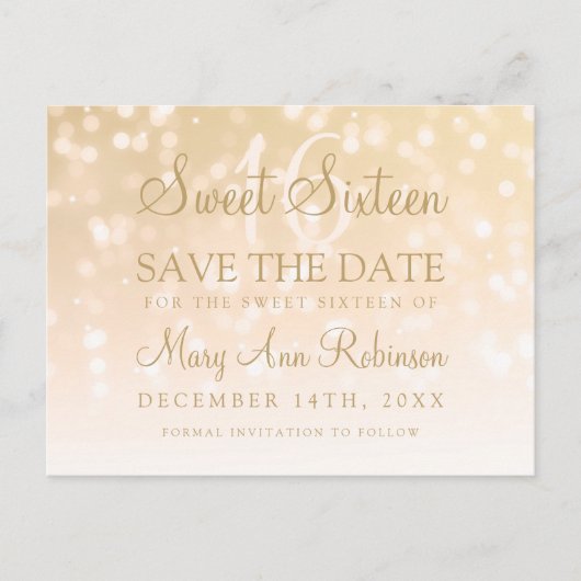 Sweet 16 Save the Date Gold Bokeh Sparkle Lights Ankündigungspostkarte (Vorderseite)
