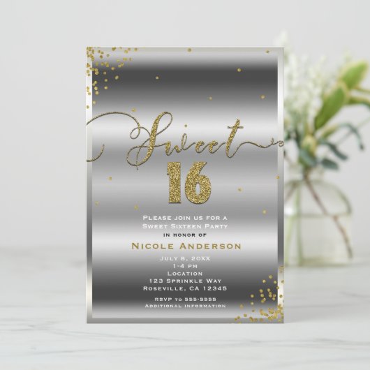 SWEET 16 Sechzehn Silver & Gold Confetti Ecken Einladung (Stehend Vorderseite)