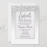 Sweet 16 Silver Glitzer Glamour Party Einladung<br><div class="desc">Moderne Glamouröse 16 Einladung mit Imitaten silberner Glitzer und weißem Ober Design. Ideal für ein glamouröses 16 Party und sicher ein großer Hit mit Ihren Gästen,  Karo aus der Kollektion für passende Artikel in diesem Design.</div>