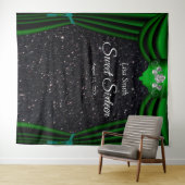 Sweet 16 Silver Rose Green Vorhang Schwarzer Glitz Wandteppich (Beispiel (Horizontal))