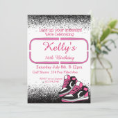 Sweet 16 Sneaker Geburtstag, Glitzer Einladung (Stehend Vorderseite)