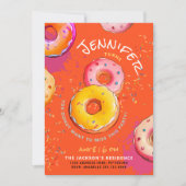 Sweet 8. Orange Red Donut Farbenfrohe Sprinklen Einladung (Vorderseite)