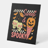 Sweet and Spooky Cute Halloween Sockelschild (Vorderseite)