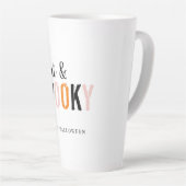 Sweet and Spooky Halloween Latte Tasse | Niedliche (Rechte Ecke)