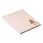 Sweet Basset Hound Illustration auf Pink Notizblock (angewinkelt)