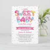 Sweet Candyland Sprinkles Baby Dusche by Mail Einladung (Stehend Vorderseite)