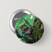 Sweet Chipmunk in einem Baumkleid und Geschenke Button (Vorne & Hinten)
