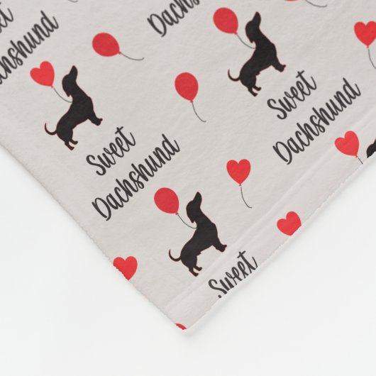 Sweet Dackel: Herzballon Fleecedecke (Ecke)