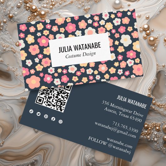 Sweet Daisies Floral QR Code Social Media Chic Visitenkarte