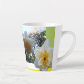 Sweet Desire Daffodils Design Latte Tasse (Rechts)