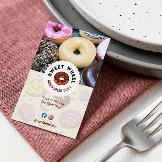 Sweet Donuts Business | Creme-Niedliche Strichcode Visitenkarte