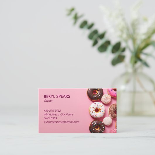 Sweet Donuts Business | Rosa Niedliche Donuts Visitenkarte (Stehend Vorderseite)