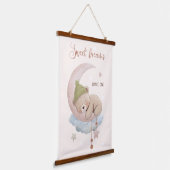 Sweet Dreams Little One - Cosy Bear Kinderzimmer Wandteppich Mit Holzrahmen (Gewinkelt)