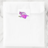 Sweet Dreams - Niedlicher Lila Drache mit Blume Quadratischer Aufkleber (Tasche)