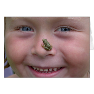 Sweet Girl mit Frosch auf Nase
