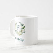 Sweet Greenery Wreath Mrs. Monogram Kaffeetasse (Vorderseite Links)