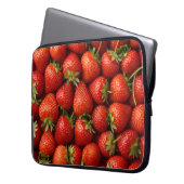 Sweet Harvest Realistic Strawberry Pattern Laptopschutzhülle (Vorderseite Links)