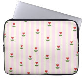 Sweet Heart Flower Pattern – Soft Pink Striped Laptopschutzhülle (Vorderseite)