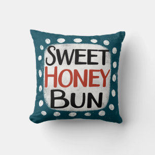 Sweet Honey Bun Throw Kissen