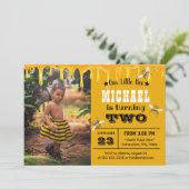 Sweet Honey Tropfen Niedlich Bee Birthday Party Einladung (Stehend Vorderseite)