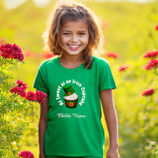 Sweet Irish Cupcake Personalisiert Boy oder Girl T-Shirt