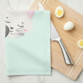 Sweet Kitty Cat Schlafen mit einem großen Herz im Geschirrtuch (Viertel Falte)