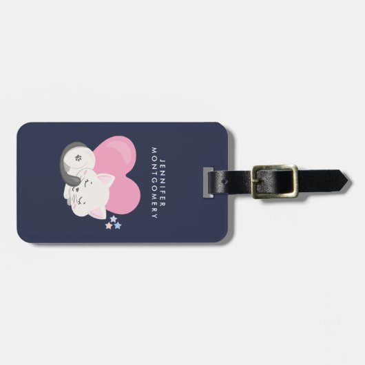 Sweet Kitty Cat Sleeping with a Big Heart in Back Gepäckanhänger (Vorderseite horizontal)