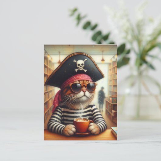 Sweet Kitty Pirate mit einem Kaffee in einem Buchl Postkarte (Stehend Vorderseite)