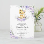 Sweet Lila Blütendusche Lion Cub Babydusche Einladung (Stehend Vorderseite)